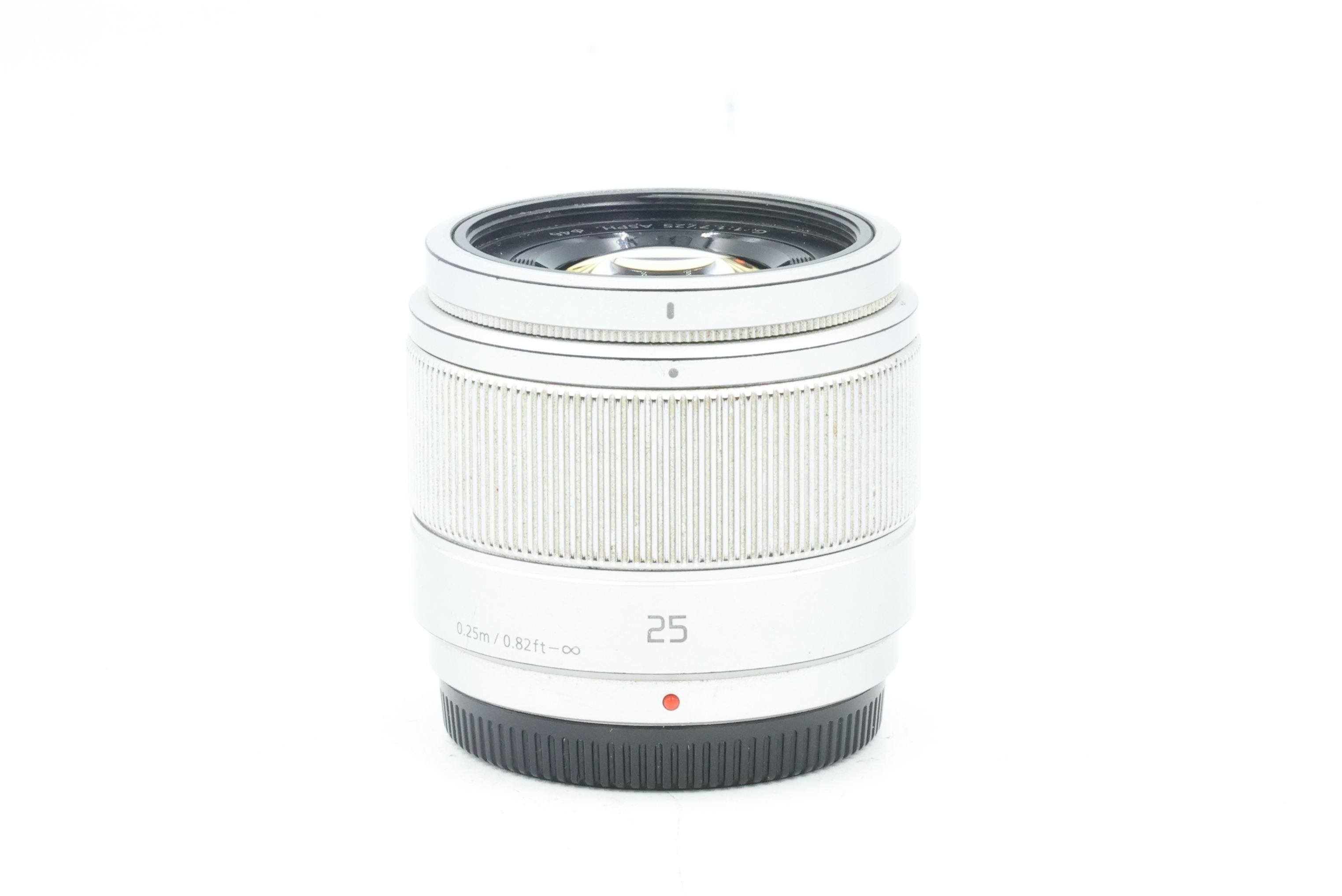 Объектив Panasonic Lumix 25mm f/1.7 G Aspherical, серебристый (состояние 5-) (б/у)