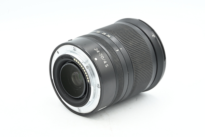 Объектив Nikon Z 24-70mm f/4 S (состояние 5-) (б/у)