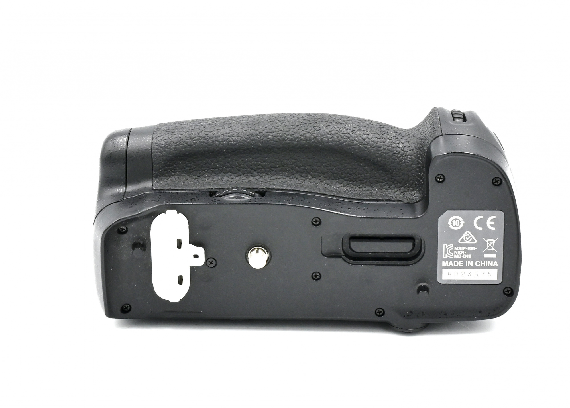 Батарейный блок Nikon MB-D18 для D850 (состояние 5-) (б/у)