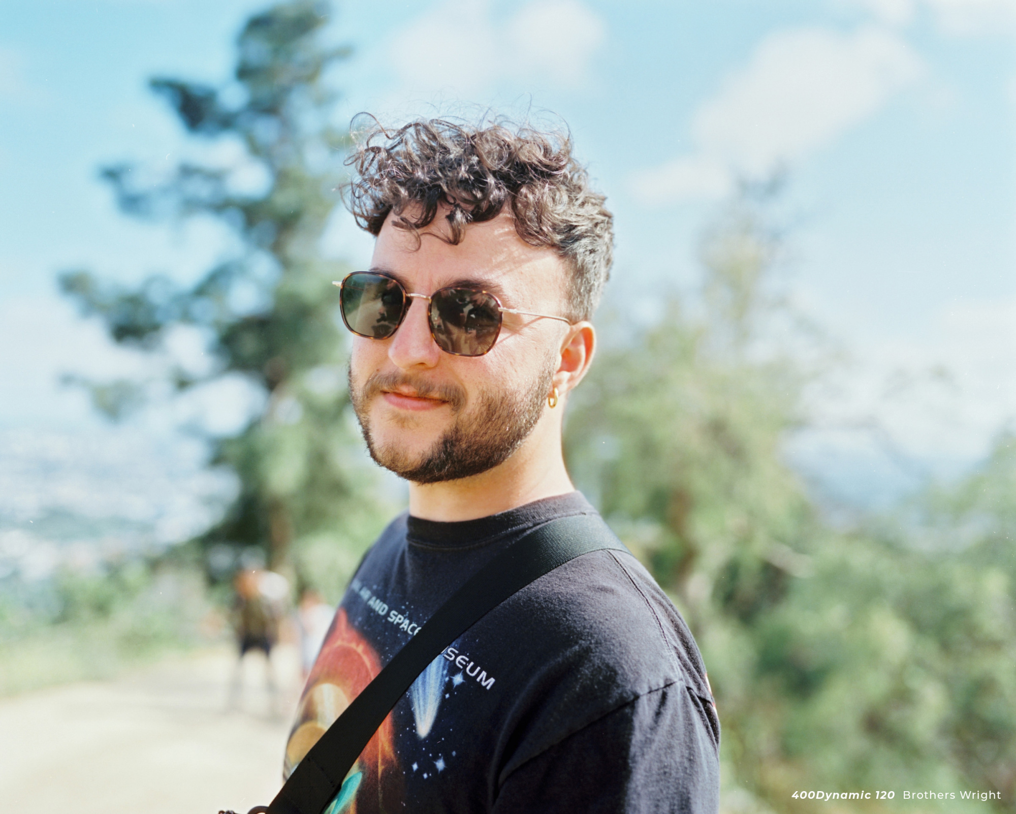 Фотопленка CineStill 400 Dynamic Versatile Color Negative 120