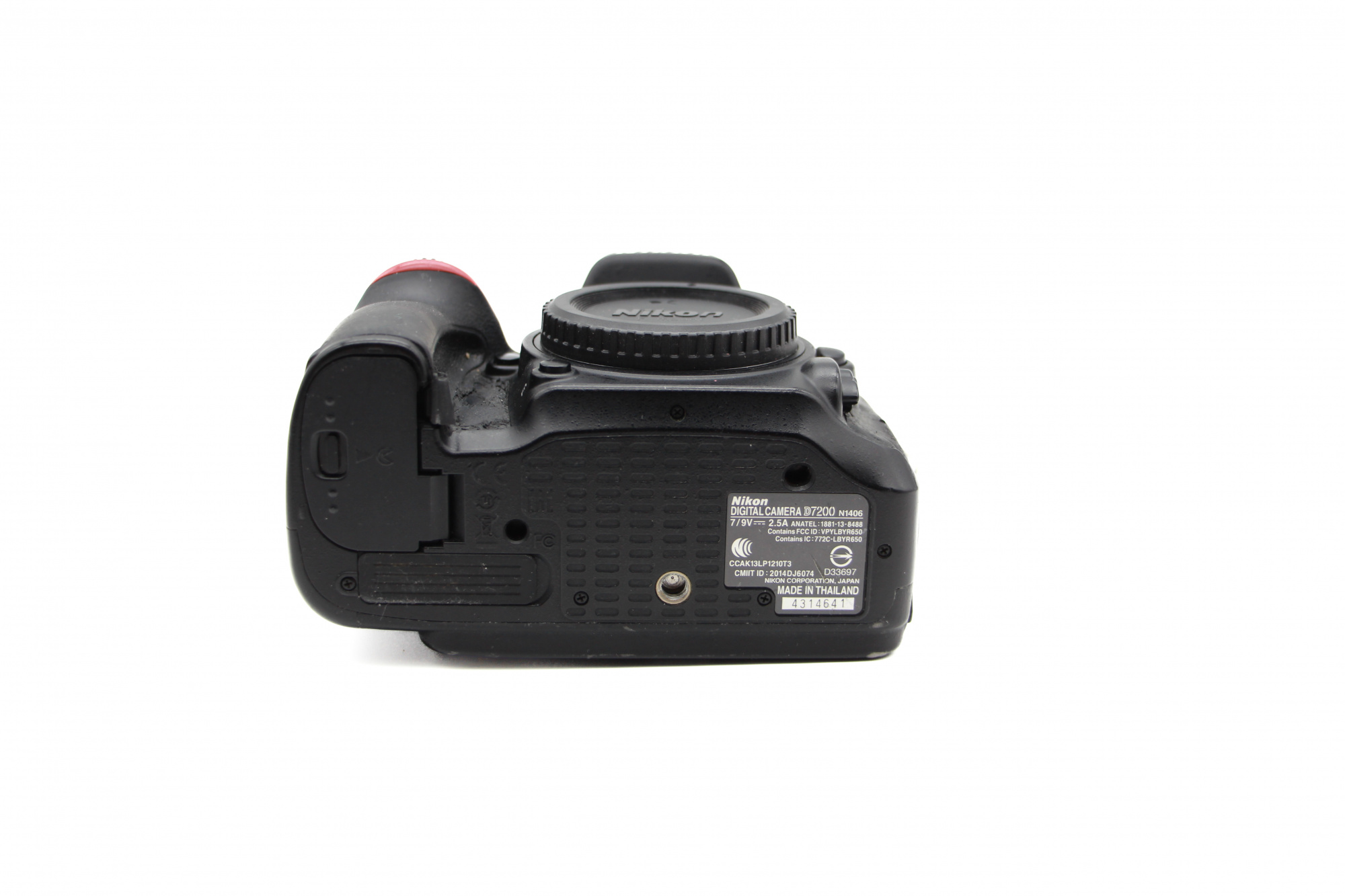 Зеркальный фотоаппарат Nikon D7200 Body (состояние 3) (б/у)