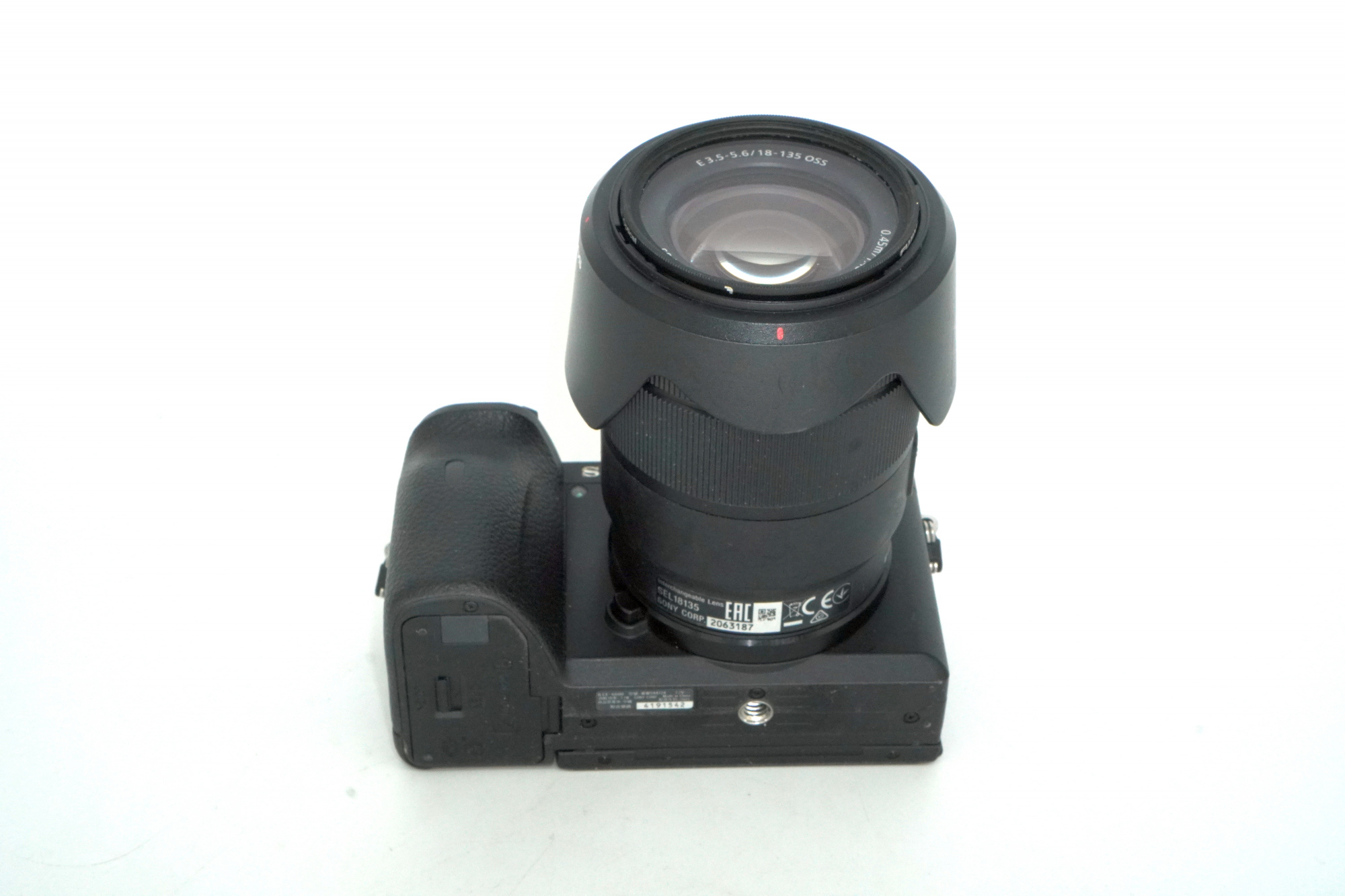 Беззеркальный фотоаппарат Sony A6600 kit 18-135mm f/3.5-5.6 OSS (состояние 4) (б/у)