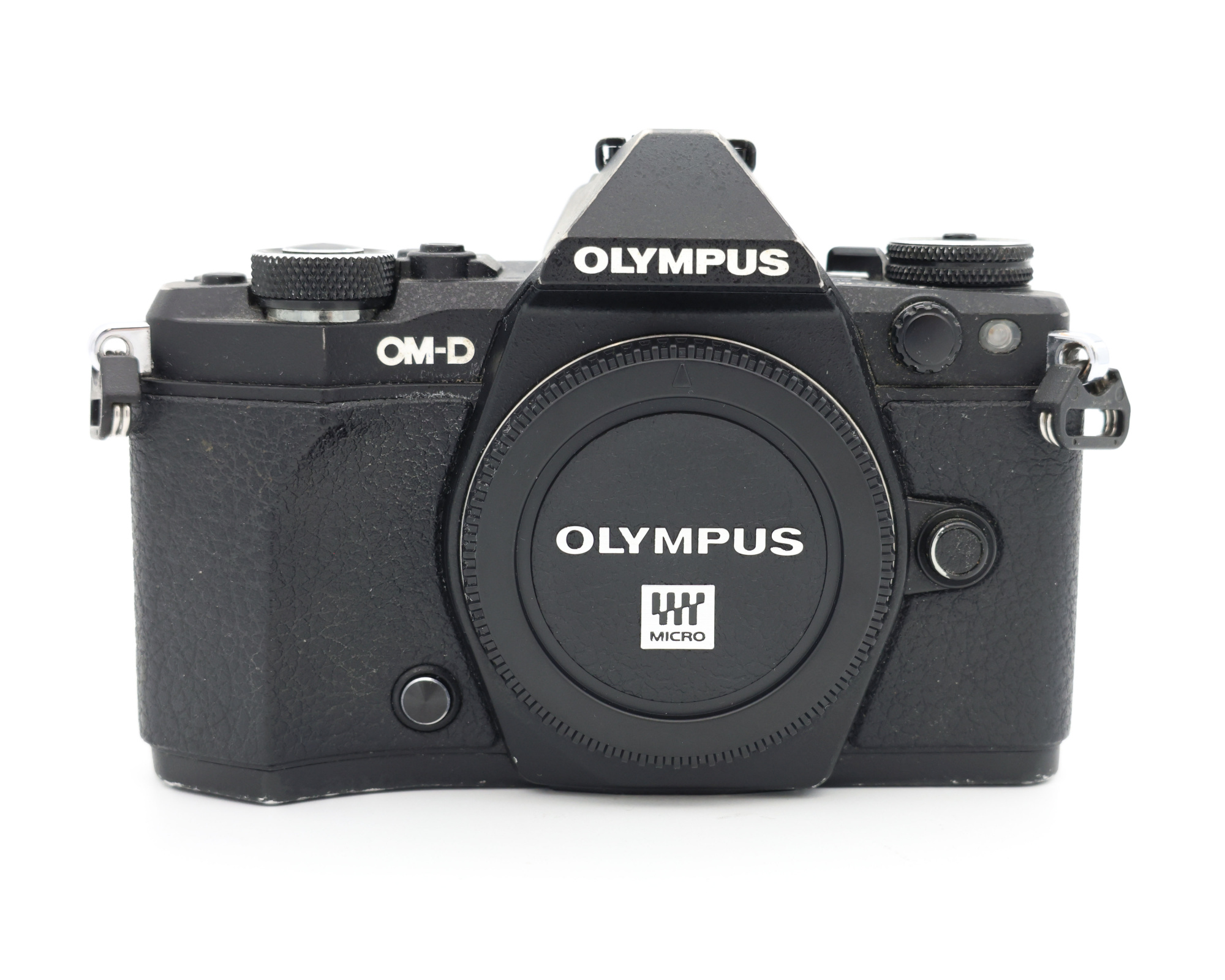 Беззеркальный фотоаппарат Olympus Olympus OM-D E-M5 Mark II Body черный - s.n. BHEA17915 (состояние 3) (б/у)