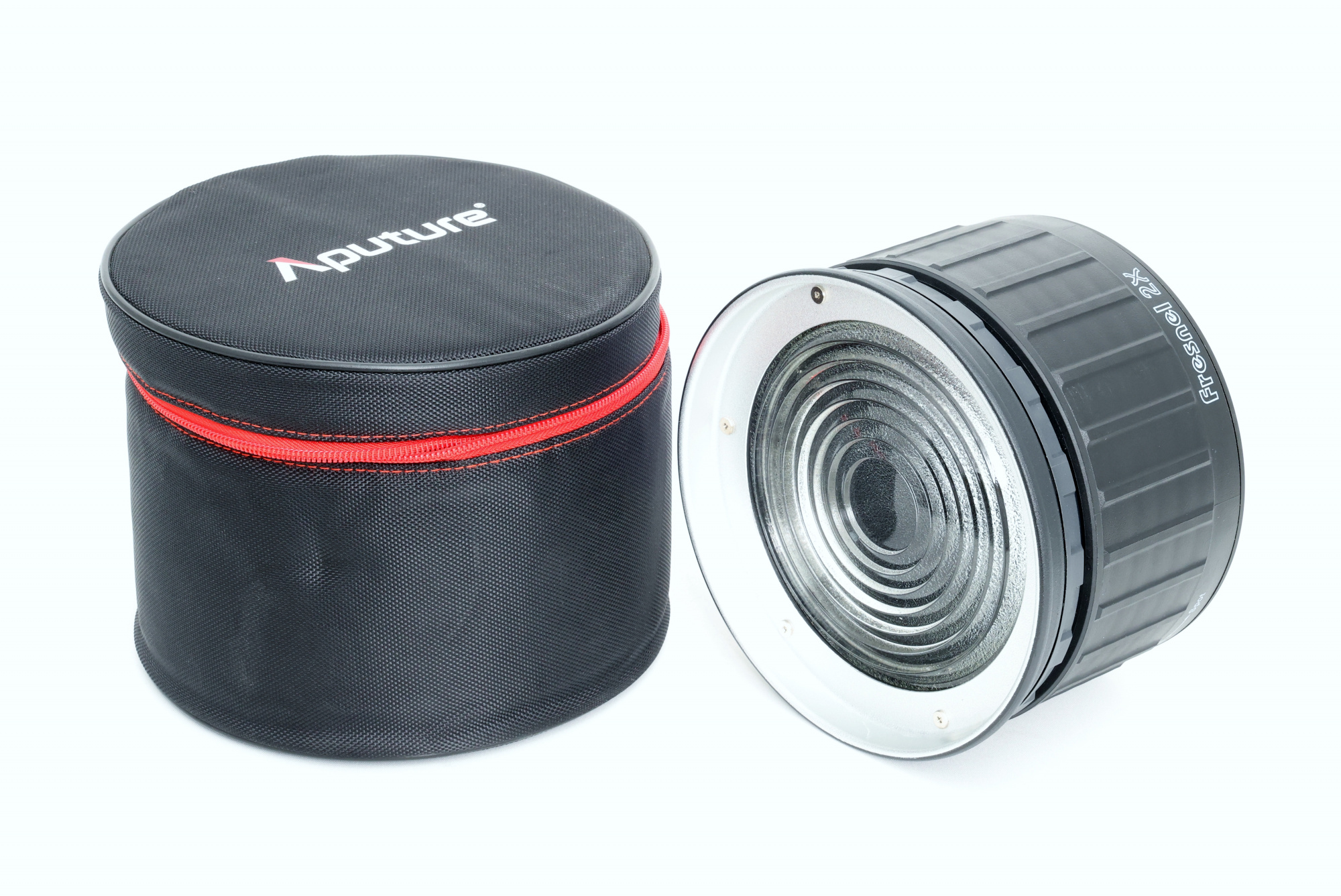 Линза Френеля Aputure Fresnel 2X (состояние 5-) (б/у)